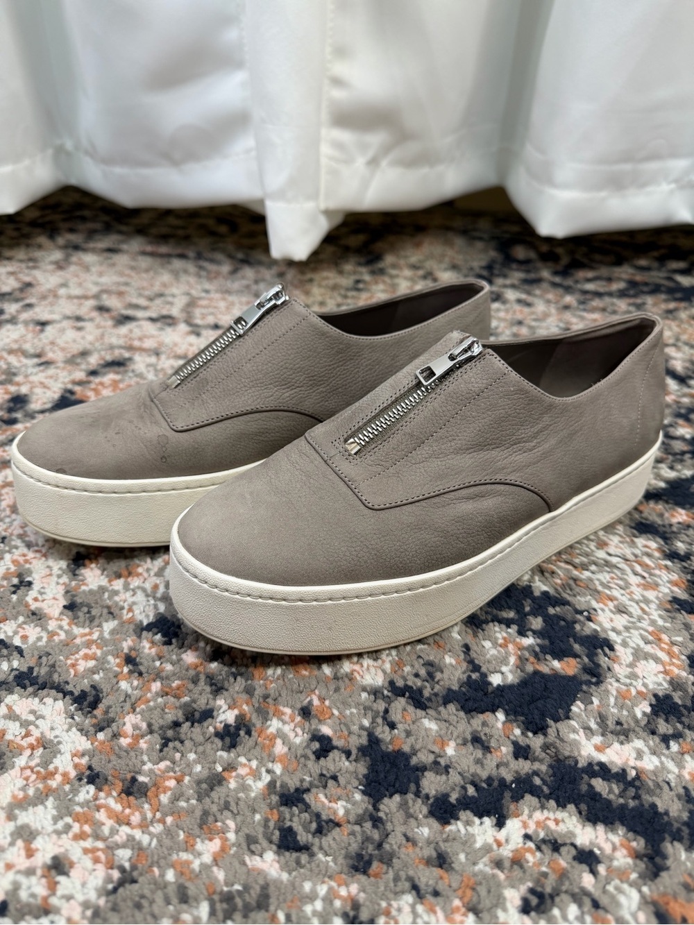 Vince ‘Warner’ Zip-Up Platform Sneakers in Elephant Grey Suede Size 8